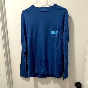Men’s/unisex vineyard vines long sleeved tee